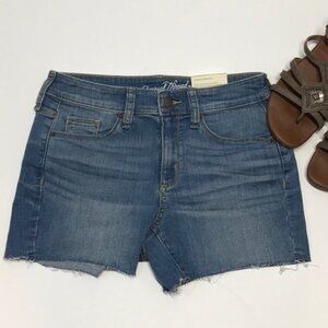 NWT high-rise midi short with comfort stretch